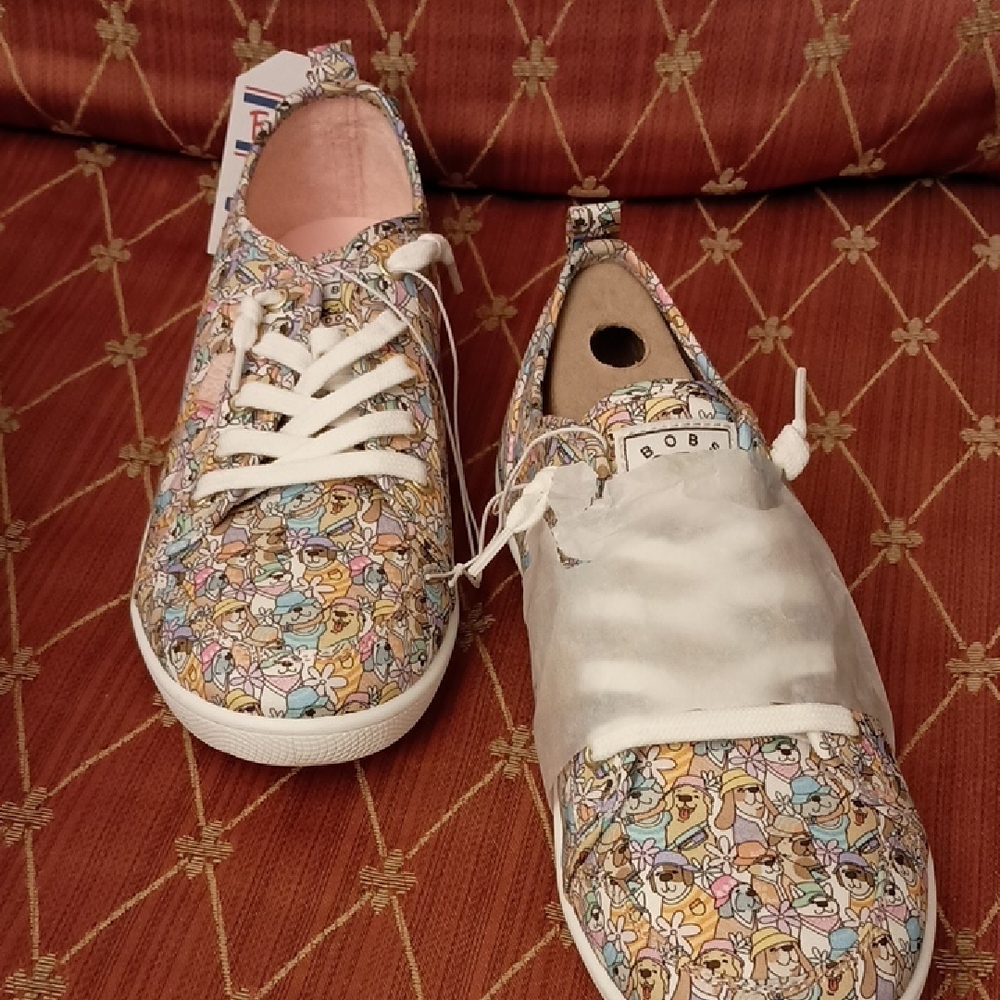 Skechers BOBS Colorful Patterned Sneakers - Picture 2 of 9